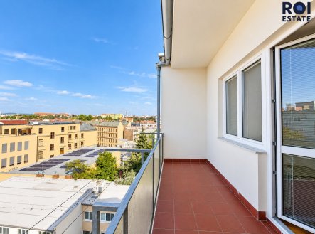 Pronájem bytu, 3+kk, 58 m²