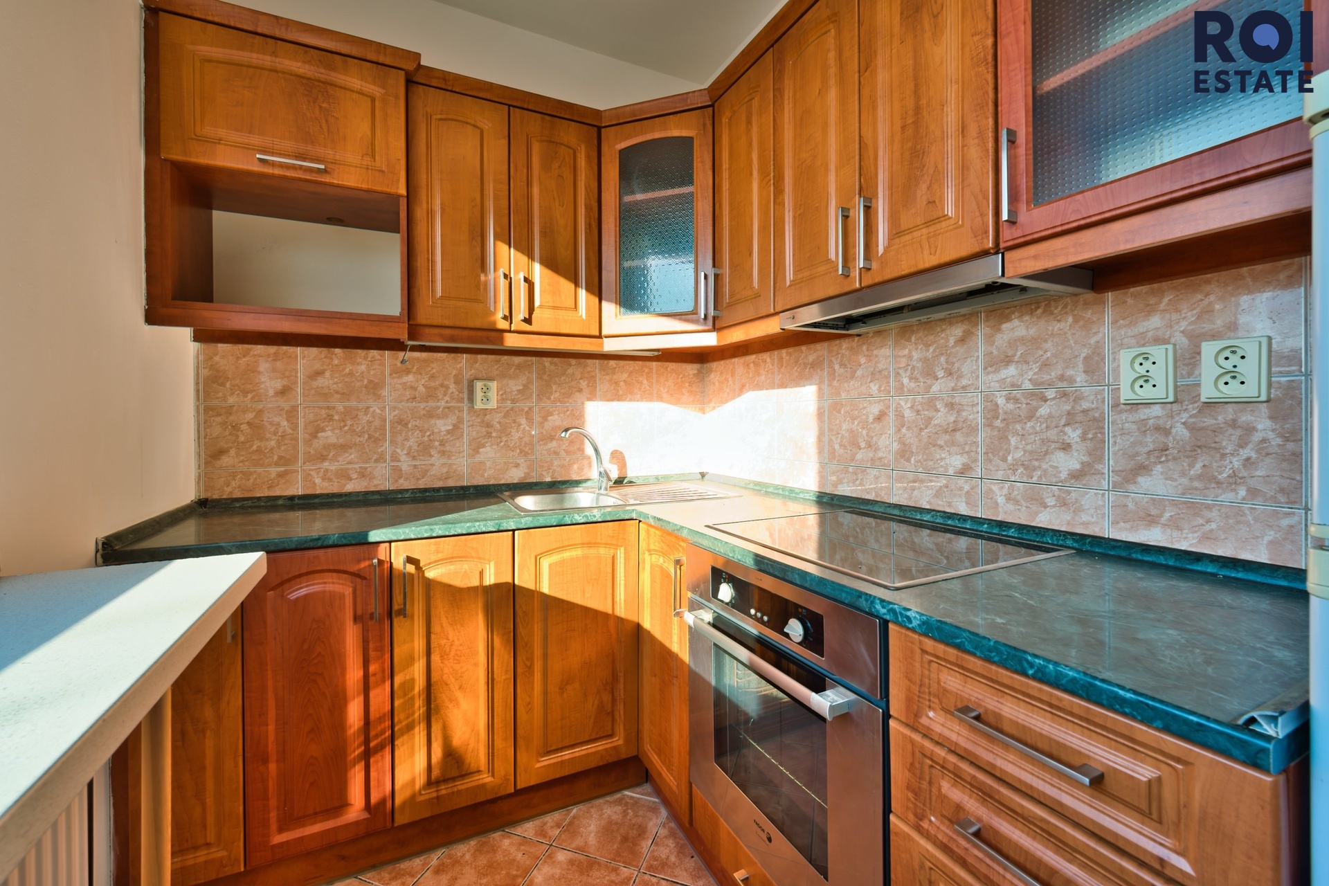 Pronájem bytu 2+1 46 m² – Milovice, Boží dar