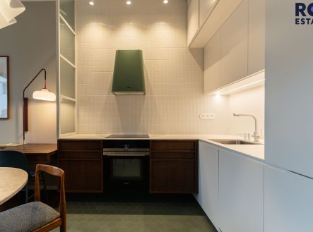 Pronájem bytu, 2+kk, 62 m²