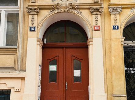 Prodej nájemního domu, 822 m²