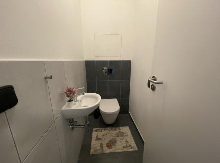 Pronájem bytu, 3+kk, 87 m²