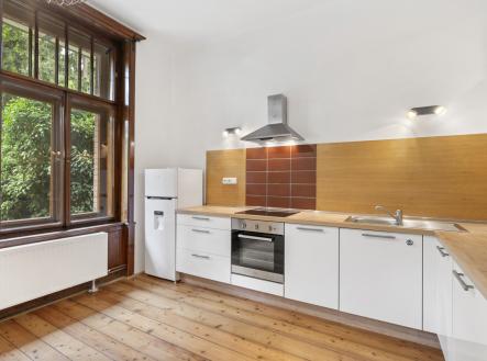 Pronájem - hotel, 608 m²
