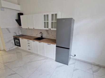 Pronájem bytu, 2+1, 85 m²