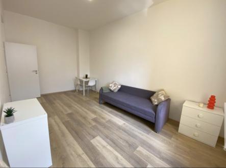 Pronájem bytu, 2+1, 76 m²