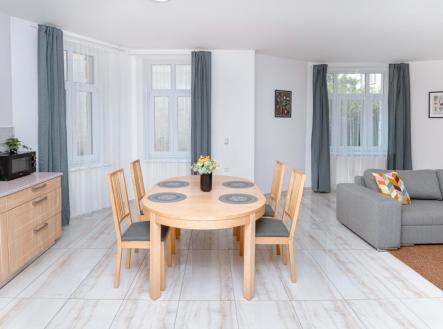 Pronájem bytu, 3+kk, 118 m²