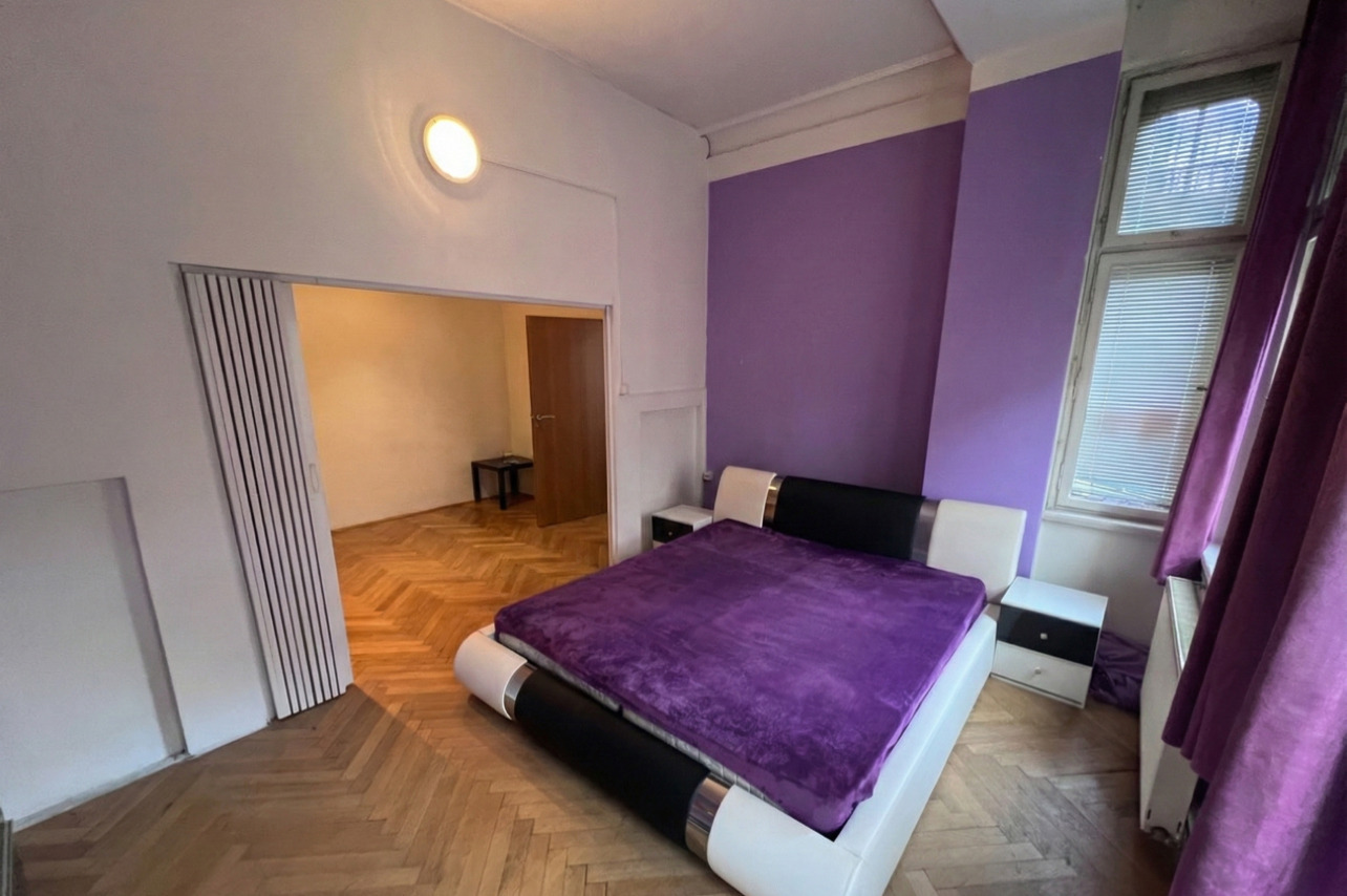 Prostorný byt k pronájmu 2+1 v centru Teplic