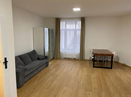 Pronájem bytu, 2+kk, 65 m²