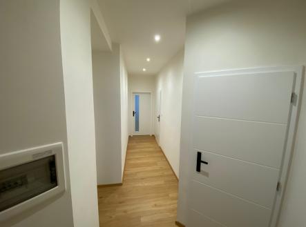 Pronájem bytu, 2+1, 65 m²
