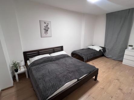 Pronájem bytu, 2+1, 74 m²