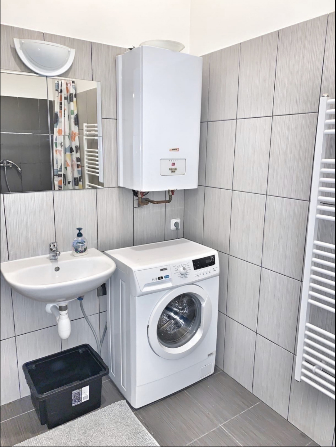 Pronájem bytu 2+kk, 45 m² – Praha 5, Smíchov, ul. Grafická