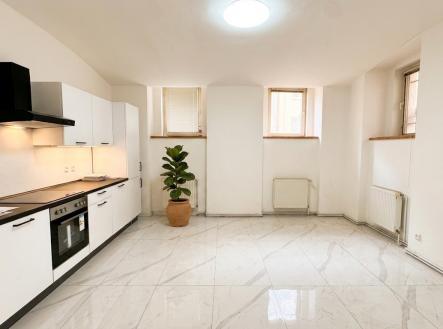 Pronájem bytu, 3+1, 106 m² obrázek
