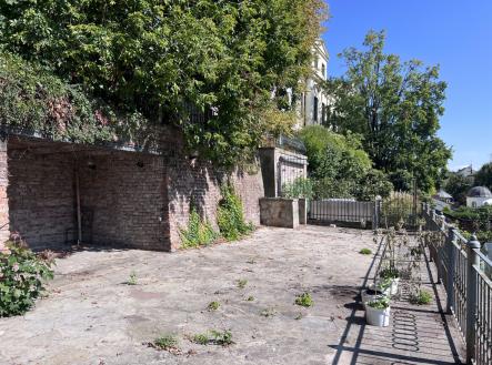 Pronájem obchodní prostory, 94 m²