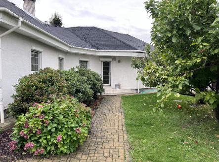 Pronájem domu/vily, 160 m²