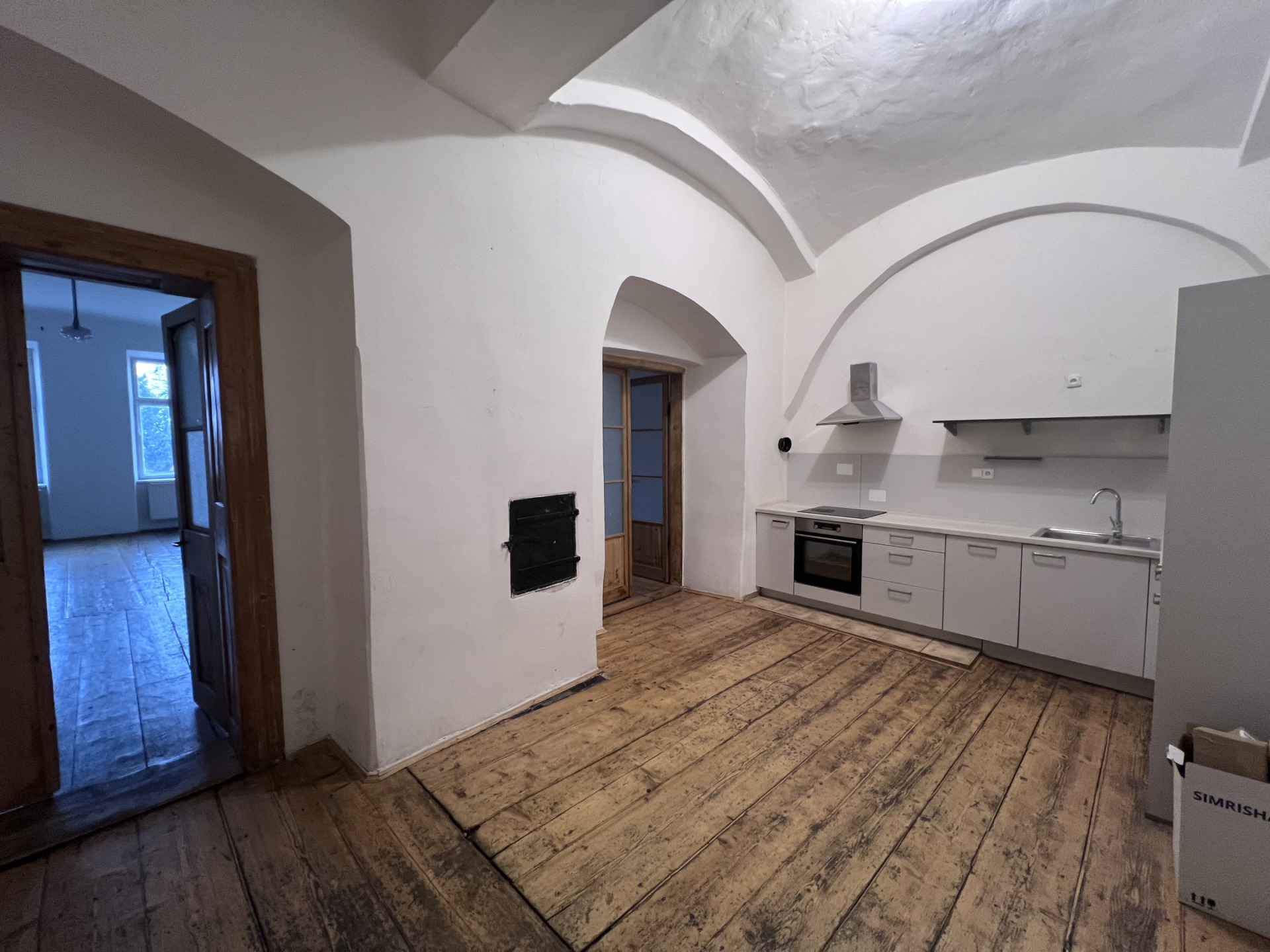 Pronájem slunného bytu 2+1 88m na Velké náměstí, Hradec Králové