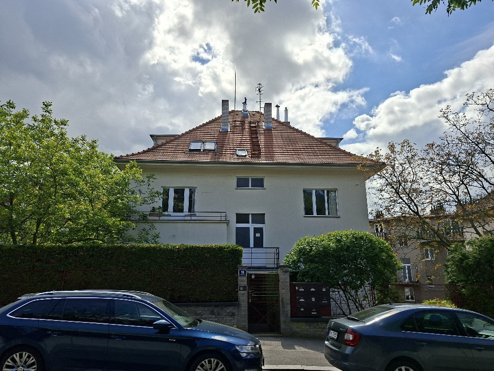 Pronájem bytu 2+kk - 48m2, ulice Irkutská, Praha - Vinohrady