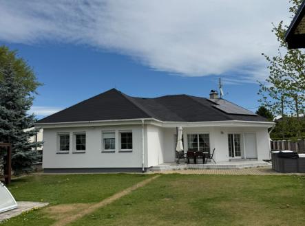 Pronájem domu/vily, 160 m²