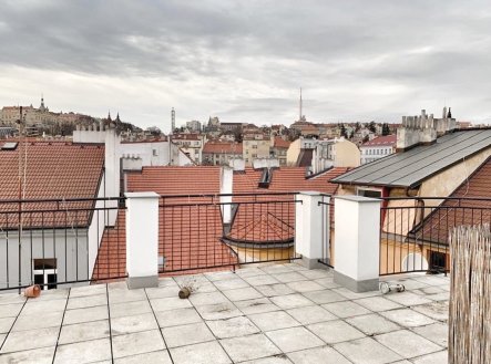 Pronájem bytu, 2+kk, 64 m²