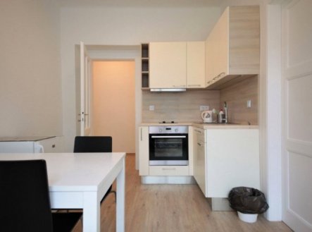 Pronájem bytu, 2+kk, 43 m²