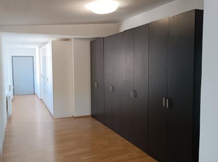 Pronájem bytu, 3+kk, 130 m² obrázek