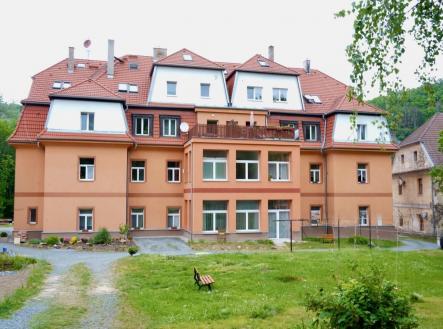 Prodej bytu, atypický, 111 m² obrázek