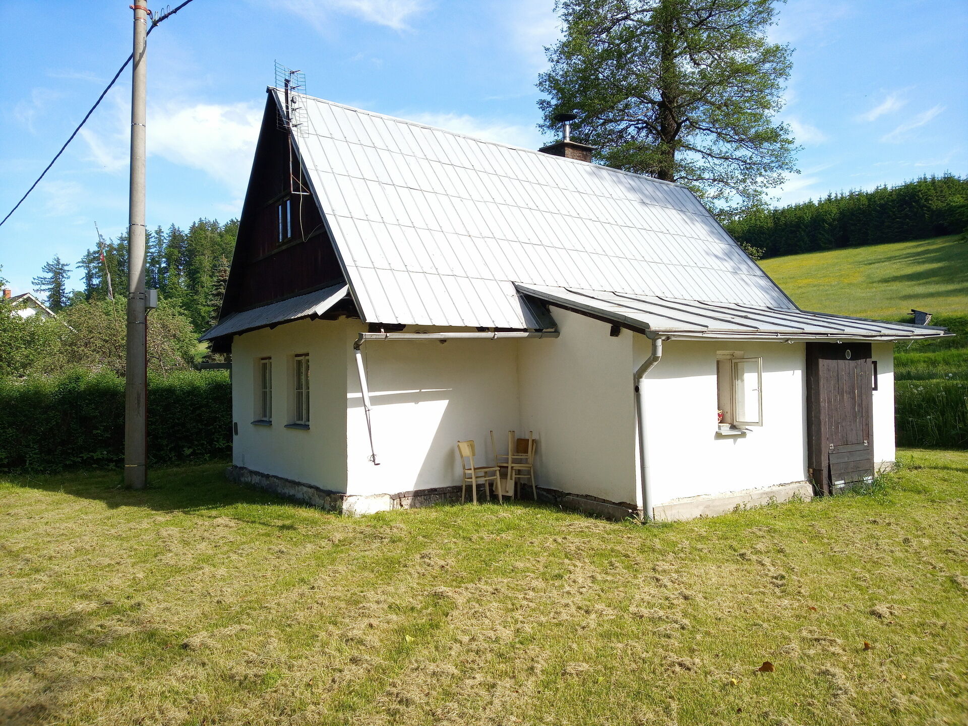 Ideální 2/3 k celku chalupy s pozemkem  v Dolních Heřmanicích