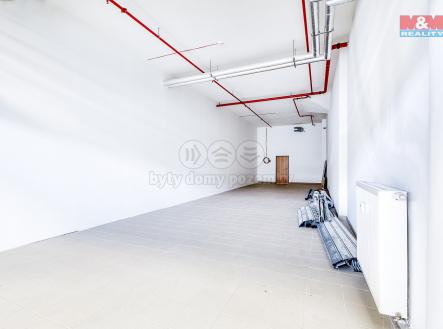 Pronájem - obchodní prostor, 71 m²