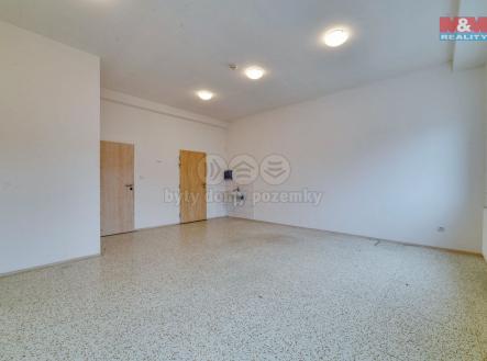 Pronájem - kanceláře, 105 m²