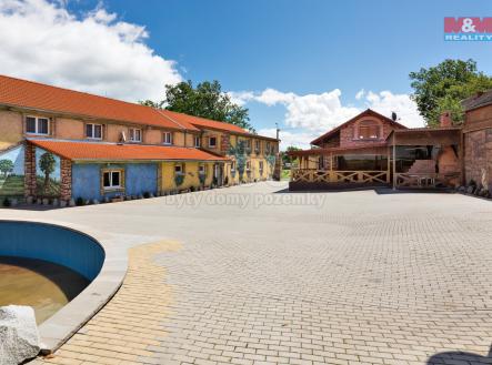 Prodej - zemědělský objekt, 5 177 m²