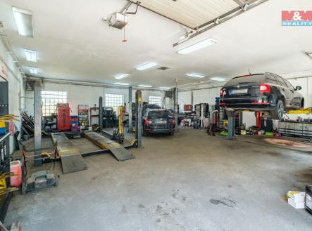 Prodej výrobní prostor, 367 m²