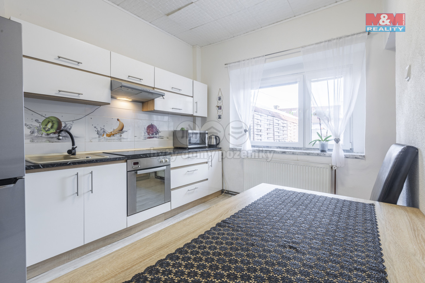 KLadnoRD 1pKuchyn_mg_8973-hdr.jpg