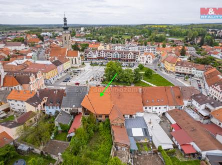 Prodej - obchodní prostor, 800 m²