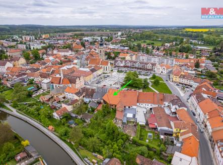 Prodej - obchodní prostor, 800 m²