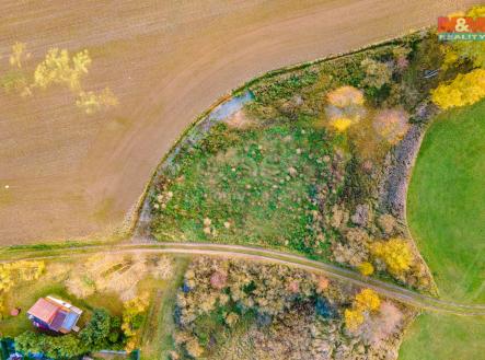 Prodej - pozemek, trvalý travní porost, 672 m²