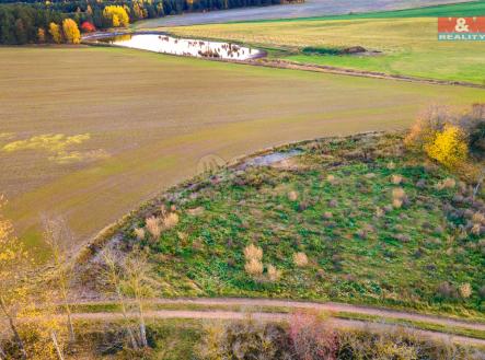 Prodej pozemku, trvalý travní porost, 672 m²