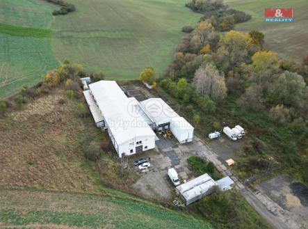 Pronájem - výrobní prostor, 2 400 m²
