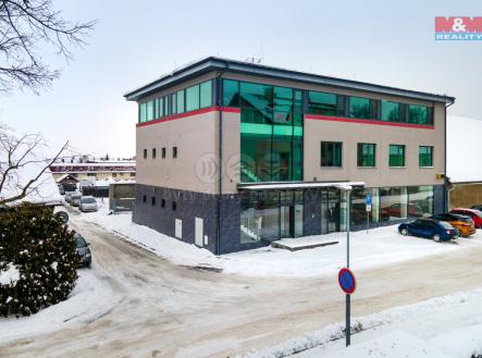 Pronájem - obchodní prostor, 1 000 m²