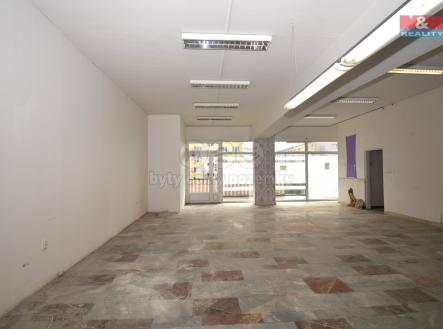 Pronájem obchodní prostor, 94 m²