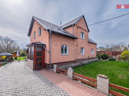 Prodej - dům/vila, 221 m²