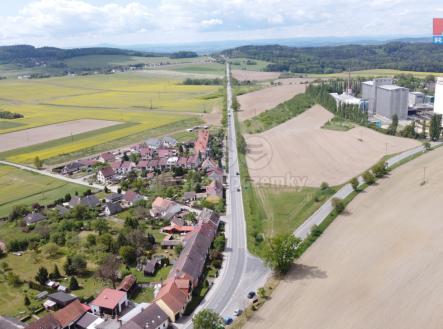 Prodej - pozemek pro komerční výstavbu, 3 142 m²