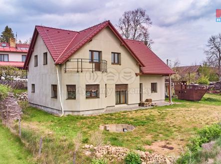 Prodej - dům/vila, 204 m²