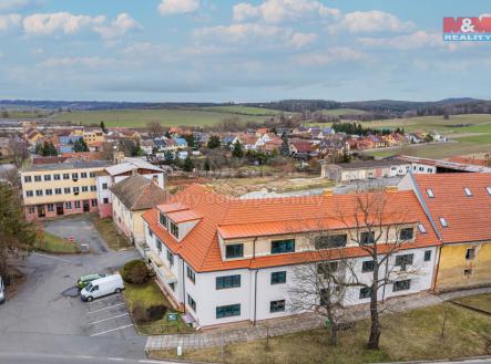 Prodej - komerční objekt, jiný, 9 000 m²