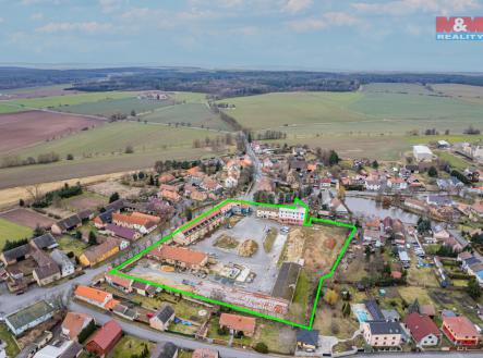 Prodej - zemědělský objekt, 17 327 m²