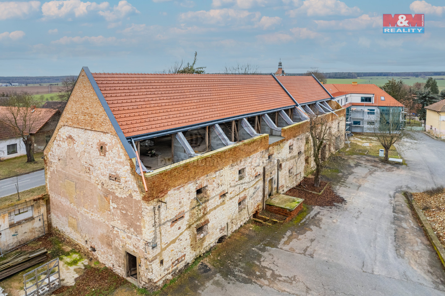 Prodej ostatní, 9000 m², Lišany, ul. Pražská