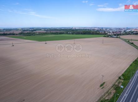 Prodej - pozemek pro komerční výstavbu, 7 682 m²