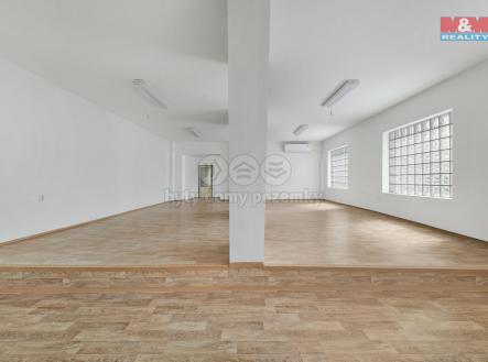 Pronájem - kanceláře, 91 m²