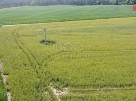 Prodej - pozemek, zemědělská půda, 860 m²