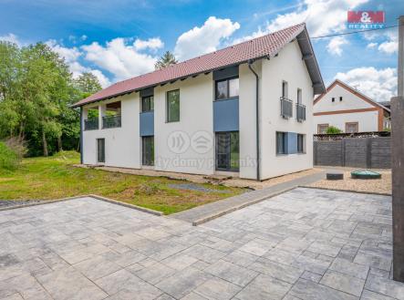 Prodej - dům/vila, 206 m²