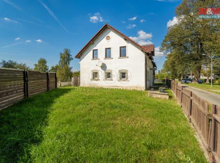 Prodej - dům/vila, 221 m²