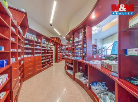 Pronájem obchodní prostor, 260 m²