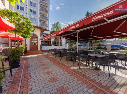 Prodej - restaurace, 504 m²